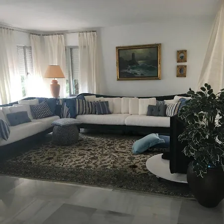 Villa Mimosa *