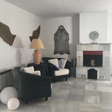 Villa Mimosa *
